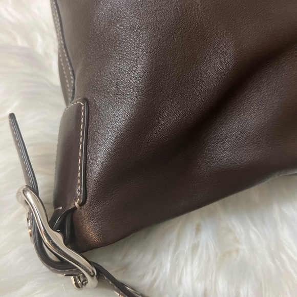 Coach Rare Vintage Brown #1417
East West Legacy Leather Shoulder Bag - Picture 6 of 13